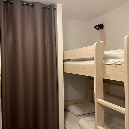 Avec Piscine à Gourette, 6 Pers, 49m² - Fr-1-860-40